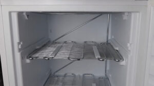 paso 5 descongelar el congelador de su refrigerador